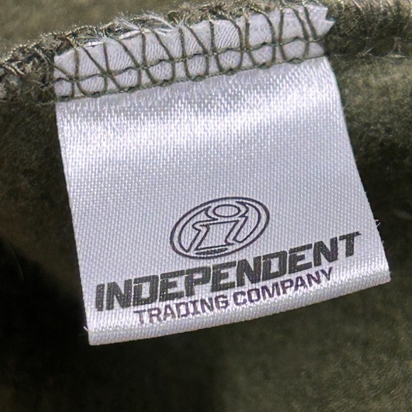 MTN OPS Camo Crewneck Sweatshirt Large  Cotton Blend Long Sleeve Pullover READ - Picture 7 of 12